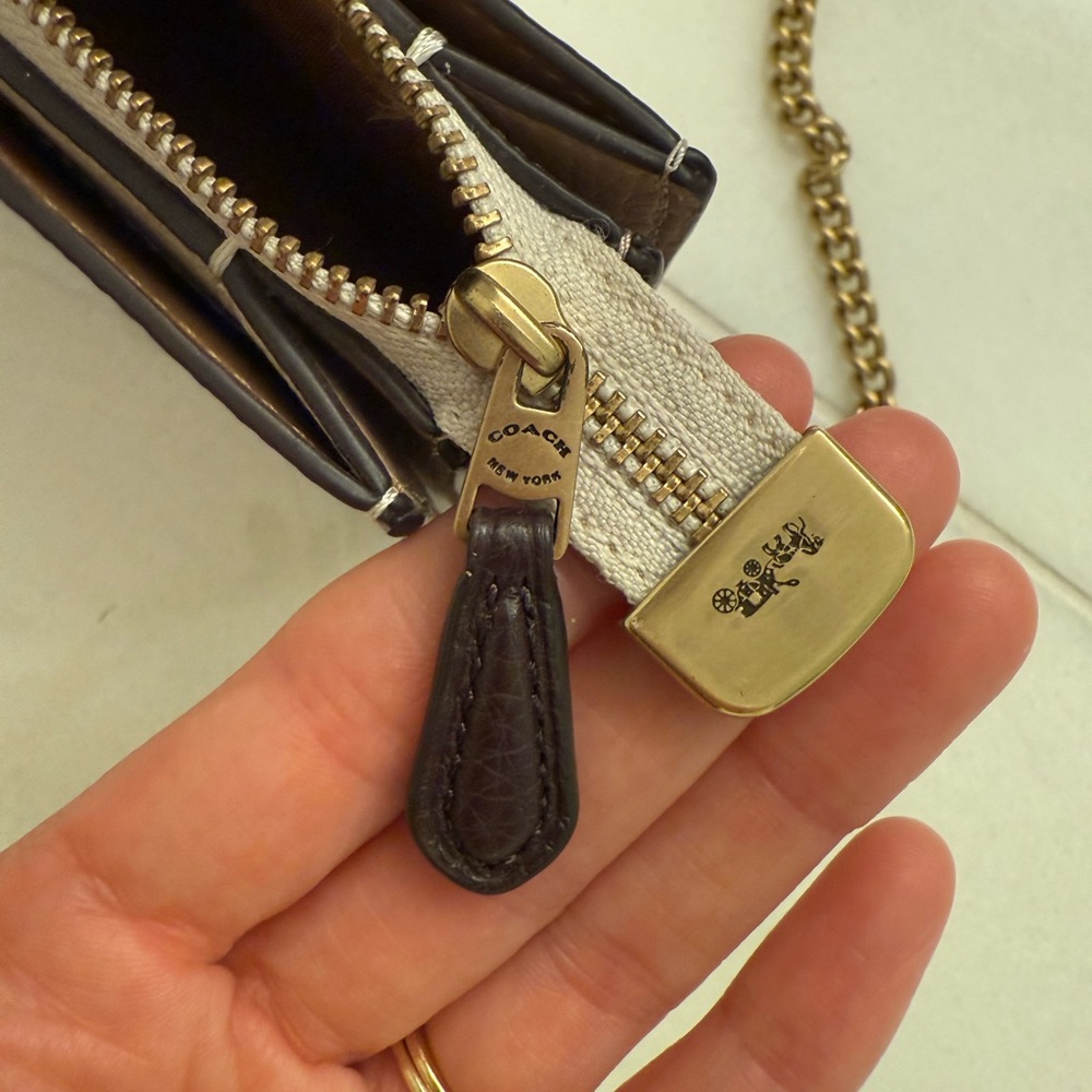 Coach Elegant Cream, Black, Brown Leather Crossbody Purse or Clutch - Picture 5 of 11